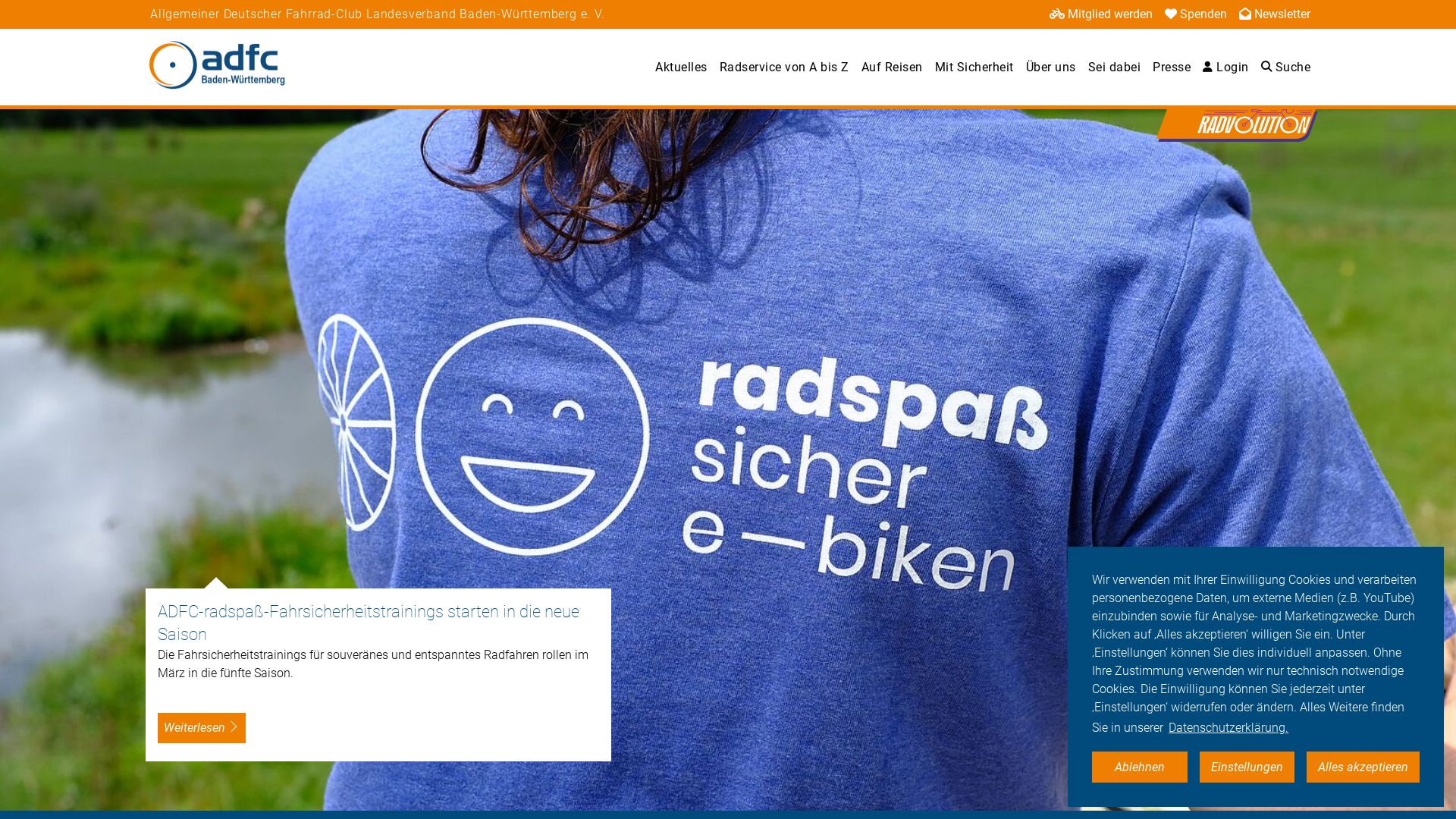 Website status adfc-bw.de is   ONLINE
