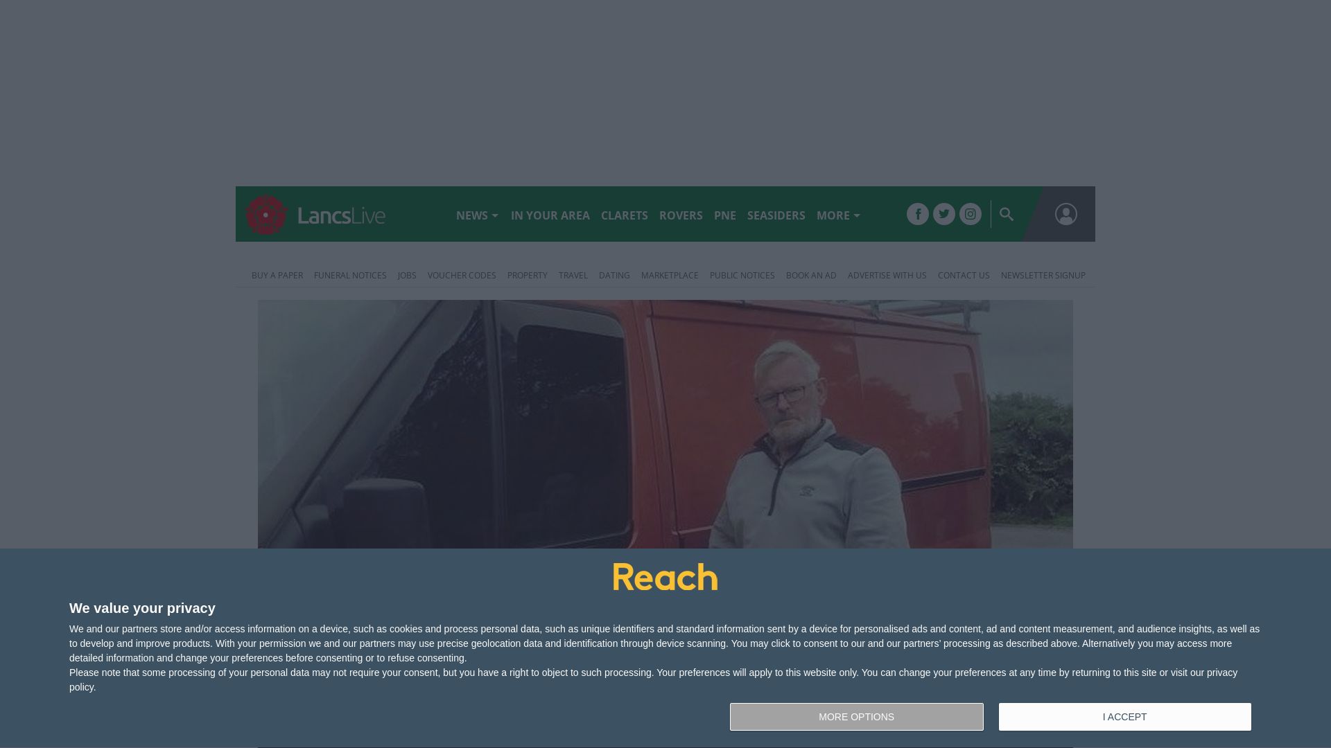 Website status lancs.live is   ONLINE